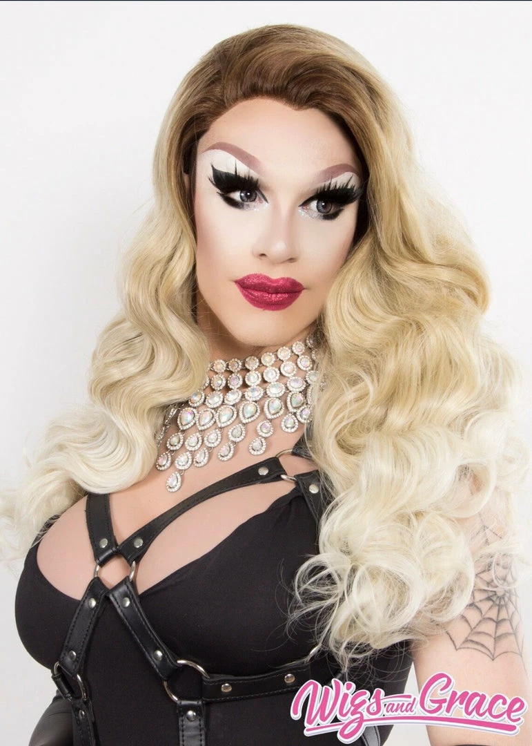 Wigs & Grace LATTE MOUSSE APHRODITE 3 Wigs & Grace LATTE MOUSSE APHRODITE